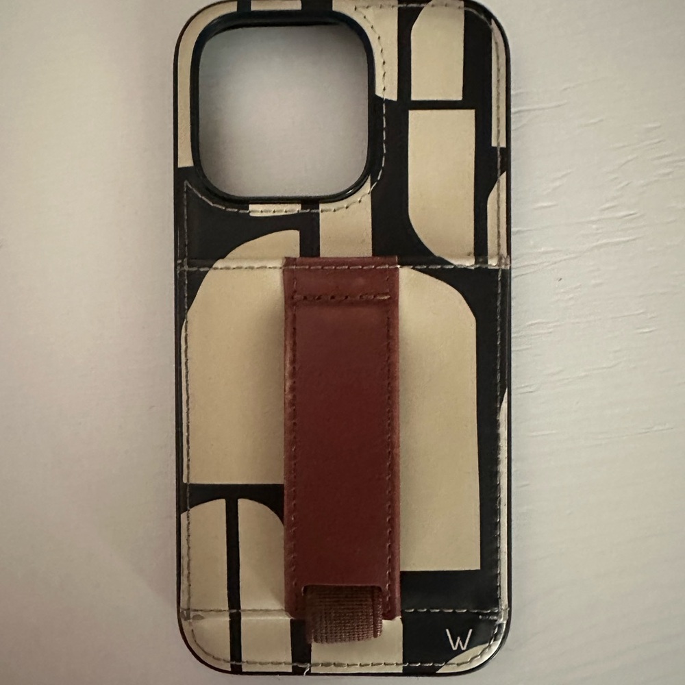 Walli iPhone 14 Pro case